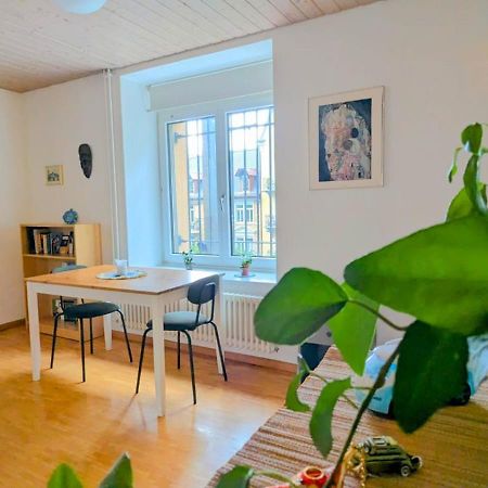 Urban Retreat - Cozy Studio With Private Patio Apartment Zurich Exterior photo
