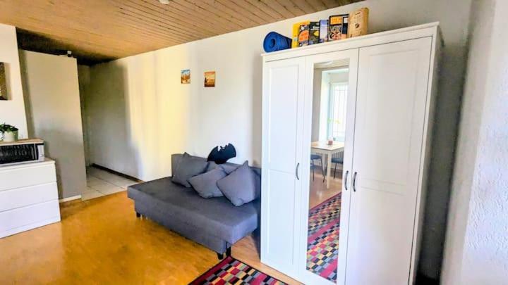 Urban Retreat - Cozy Studio With Private Patio Apartment Zurich Exterior photo